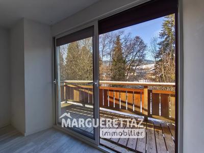 Appartement - 95 m² - 4 pièces