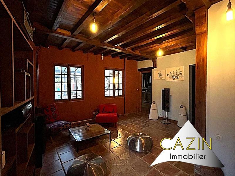 Maison - 418 m² - 10 pièces