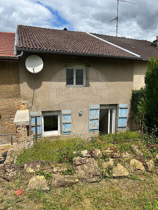 Maison de village - 142 m² - 7 pièces