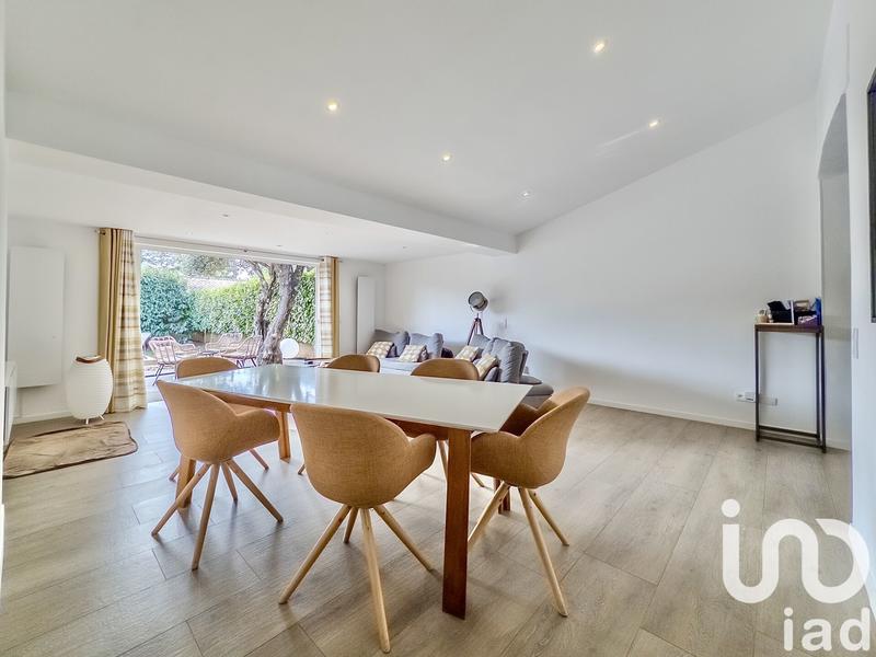 Maison - 104 m² - 4 pièces