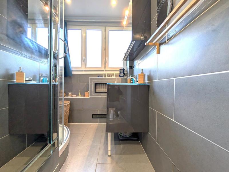 Appartement ancien - 70 m² - 3 pièces