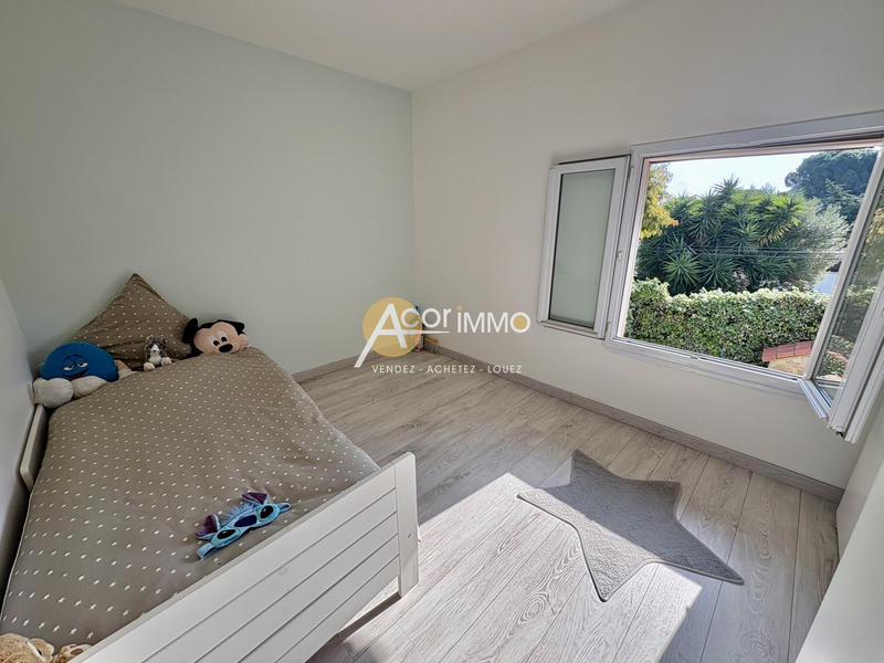 Maison - 130 m² - 4 pièces