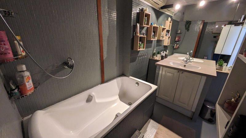 Maison en pierre - 140 m² - 4 pièces