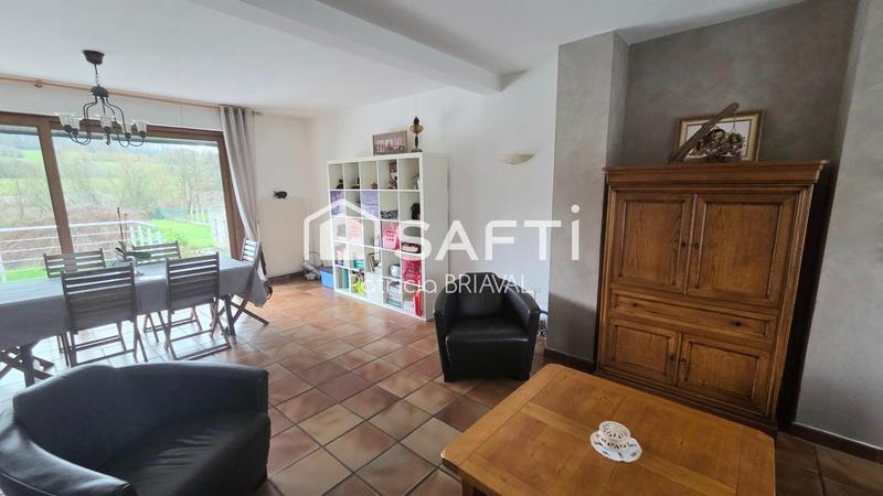 Maison - 120 m² - 6 pièces