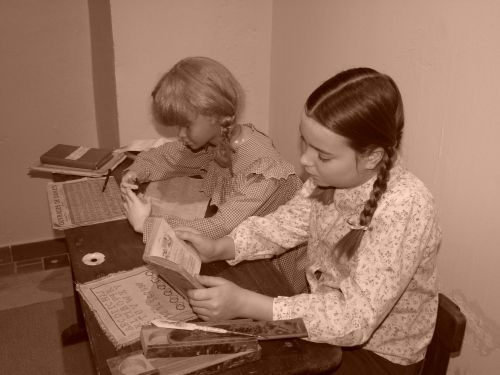 Musées et Traditions et Vie