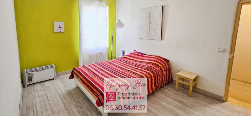 Maison - 231 m² - 7 pièces