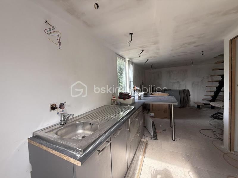 Propriété - 148 m² - 5 pièces