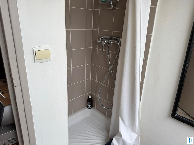 Appartement - 97 m² - 5 pièces