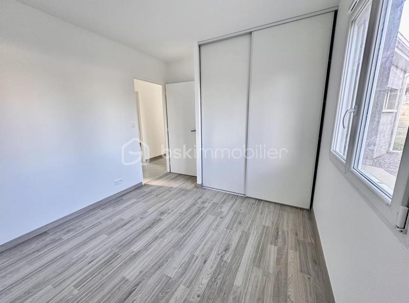 Villa - 95 m² - 4 pièces