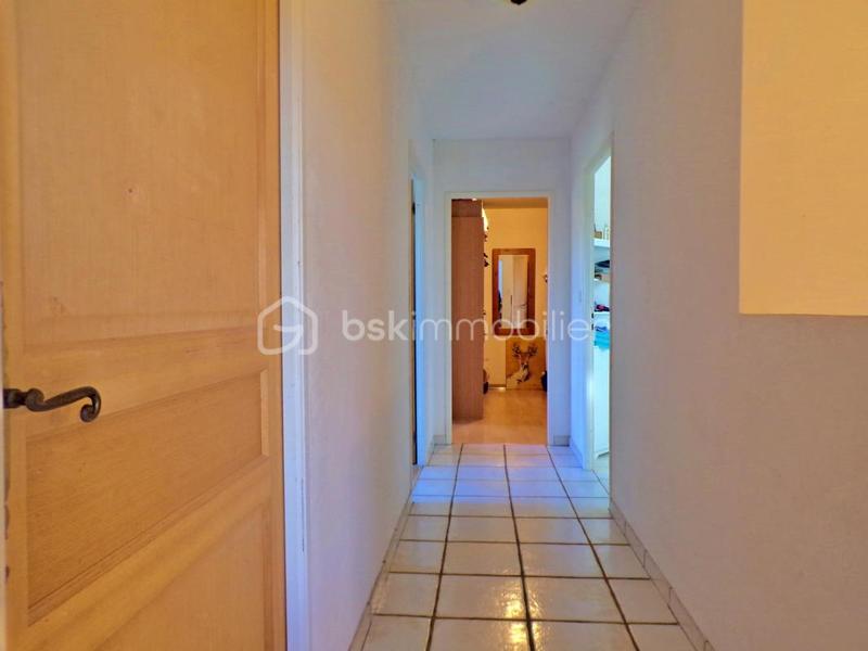 Maison traditionnelle - 171 m² - 6 pièces