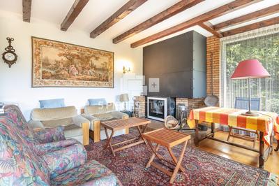 Maison - 220 m² - 6 pièces