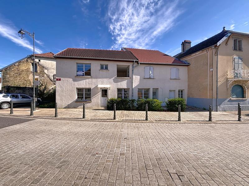 Maison - 137 m² - 5 pièces