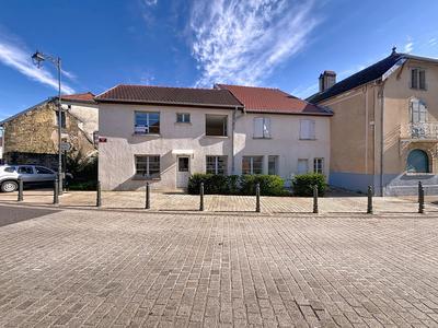 Maison - 137 m² - 5 pièces