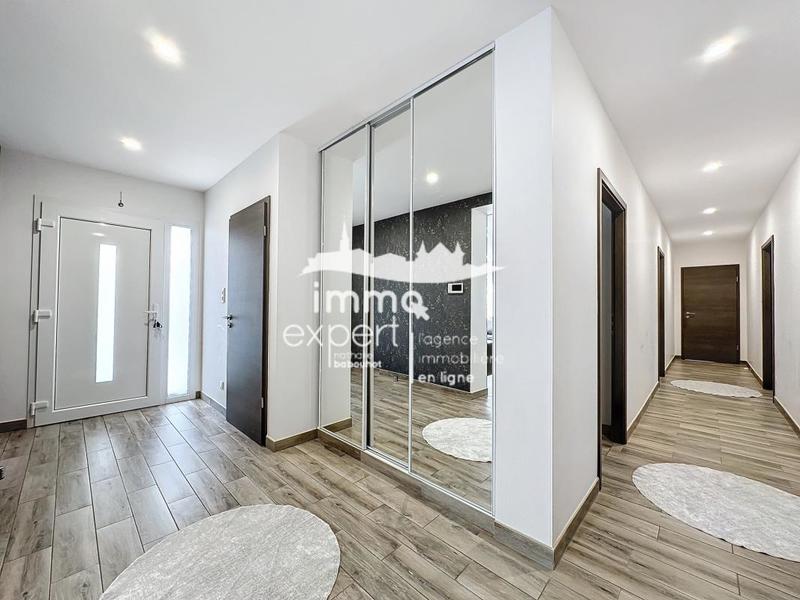 Maison - 160 m² - 6 pièces