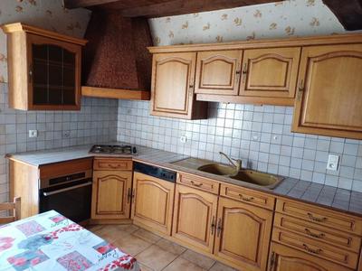 Maison - 94 m² - 5 pièces