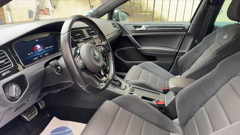 Volkswagen Golf 2.0 TFSi 300 4Motion Dsg7 R