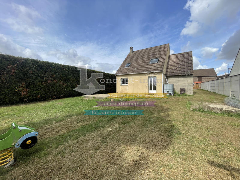 Maison - 80 m² - 5 pièces