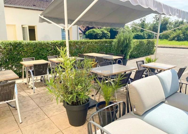 Magasins - 140 m² - 3 pièces