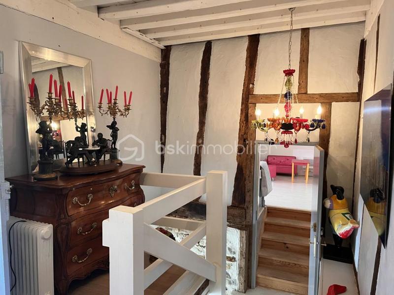 Maison en pierre - 280 m² - 9 pièces