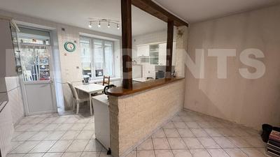 Local commercial - 44 m² - 2 pièces