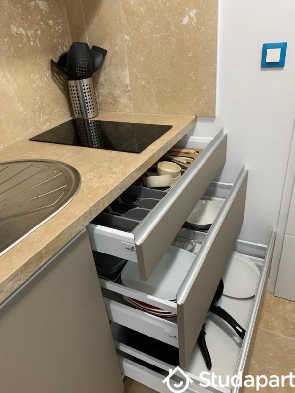 Chambre - 15 m² - 1 pièce