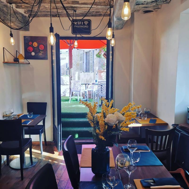 Maison - 140 m² - 9 pièces