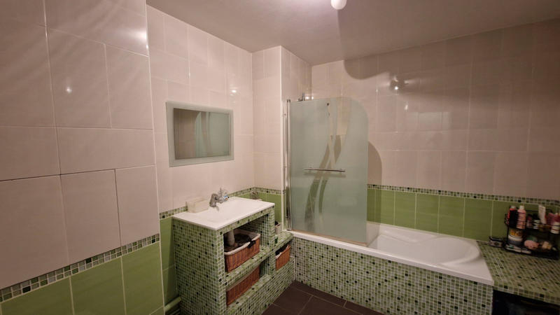 Appartement - 74 m² - 3 pièces