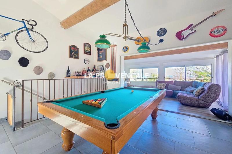 Villa - 170 m² - 7 pièces