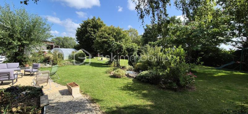 Propriété - 286 m² - 12 pièces