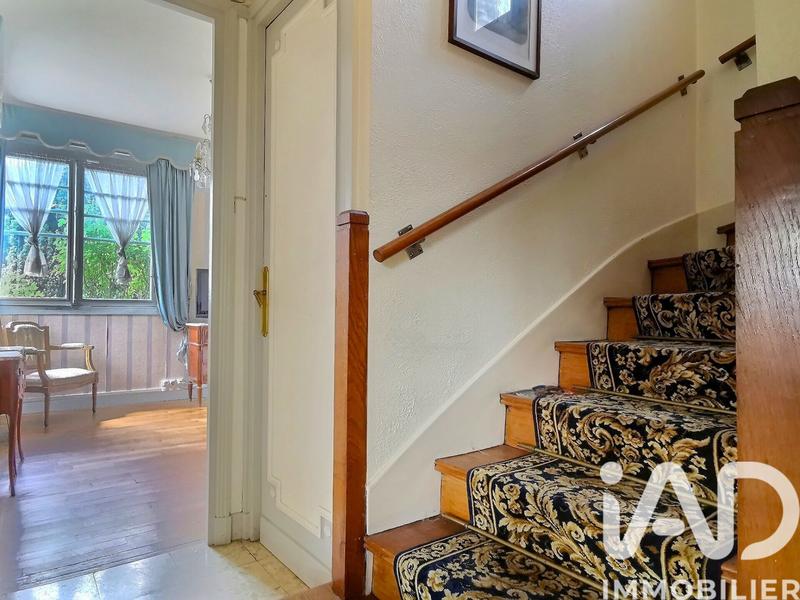 Maison - 140 m² - 7 pièces