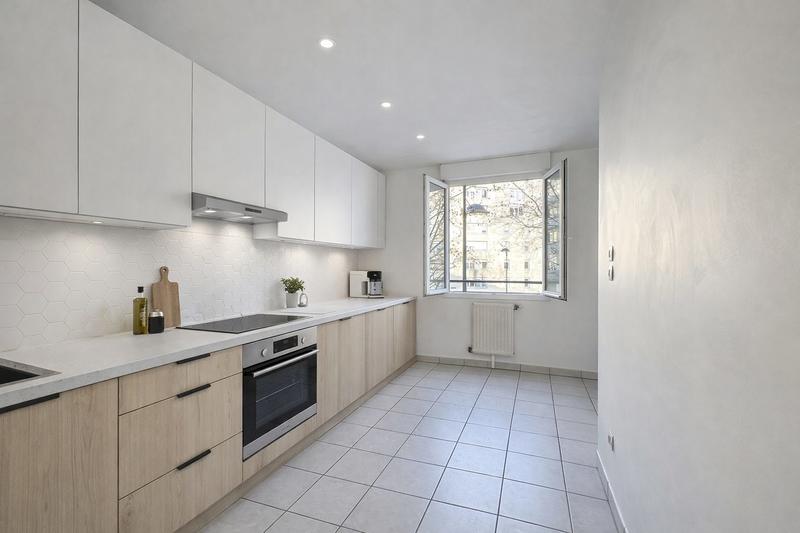 Appartement - 86 m² - 3 pièces