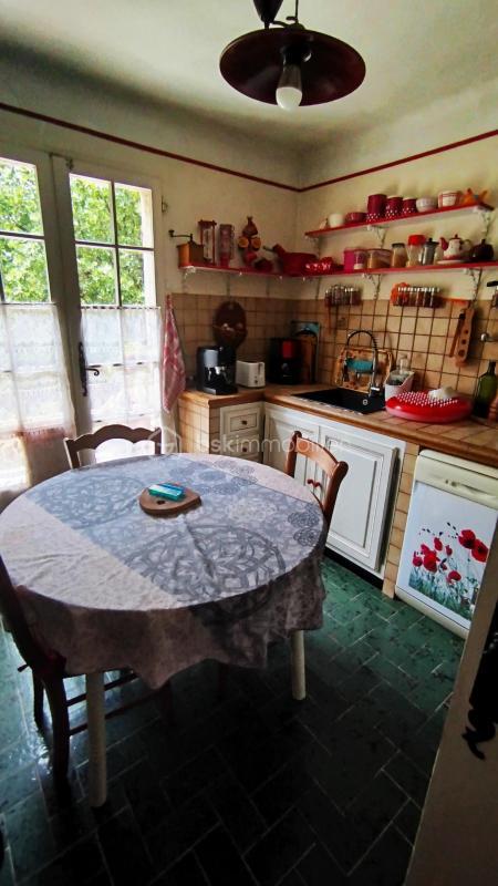 Maison - 190 m² - 4 pièces