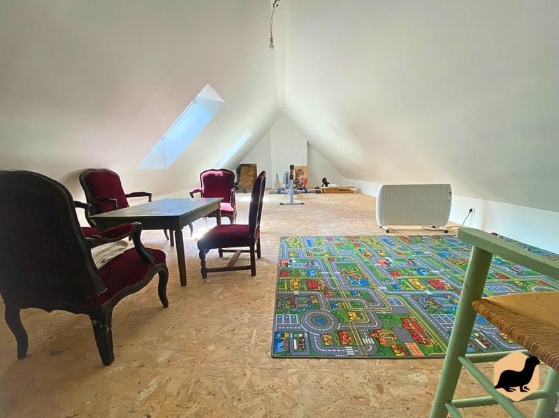 Maison - 300 m² - 8 pièces