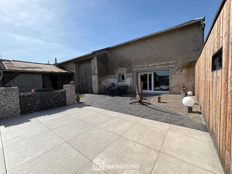 Maison - 226 m² - 7 pièces