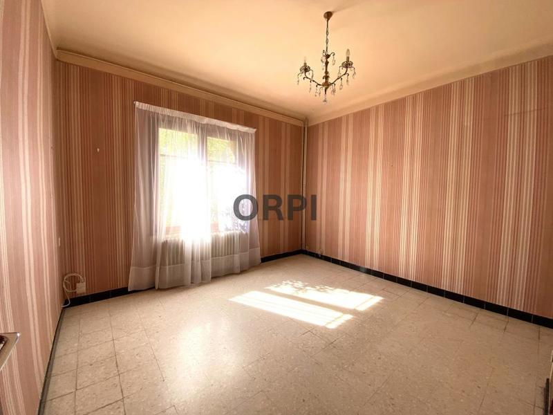 Maison de ville - 202 m² - 7 pièces