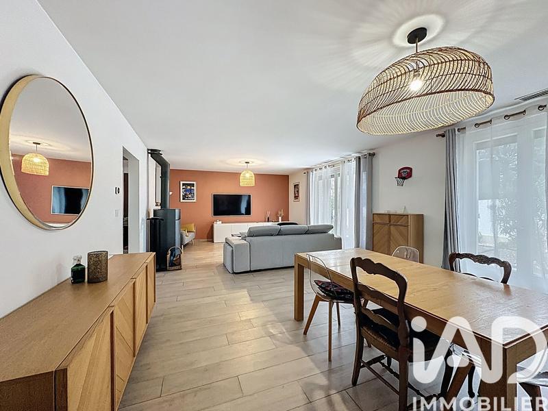 Maison - 189 m² - 5 pièces