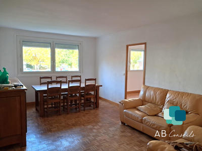 Appartement - 71 m² - 5 pièces