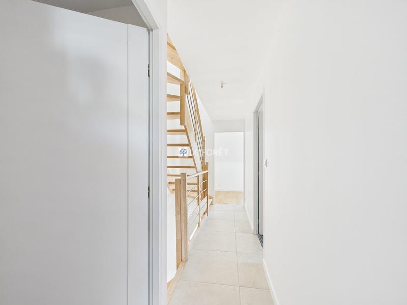 Maison - 83 m² - 4 pièces