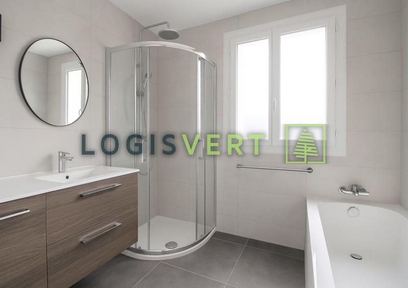 Maison - 102 m² - 4 pièces