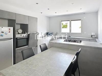 Maison - 128 m² - 5 pièces