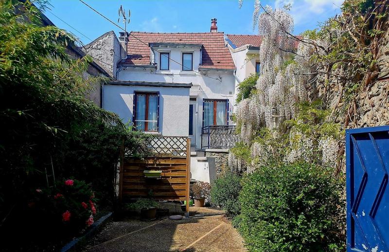 Maison de village - 90 m² - 4 pièces