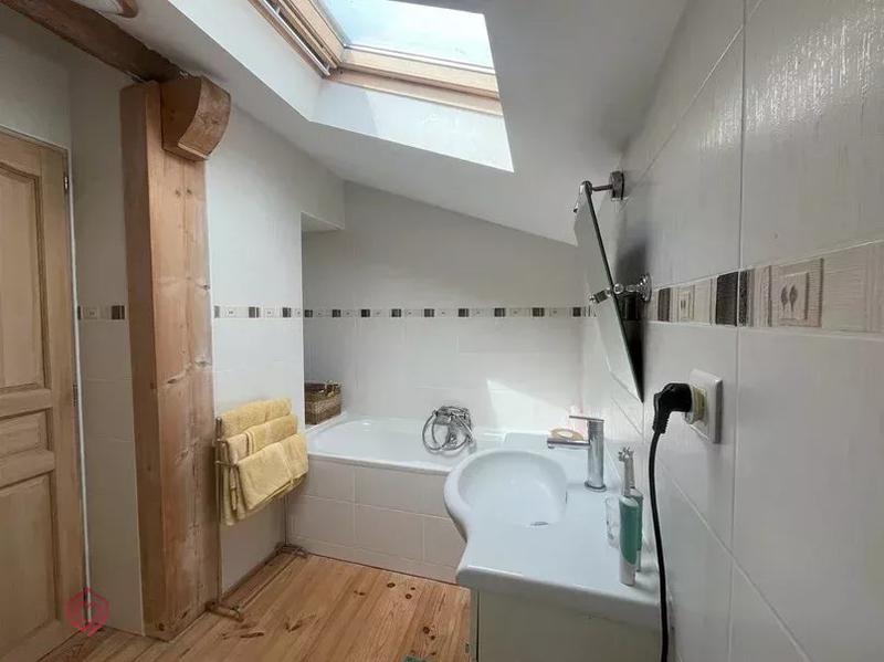 Maison - 150 m² - 5 pièces