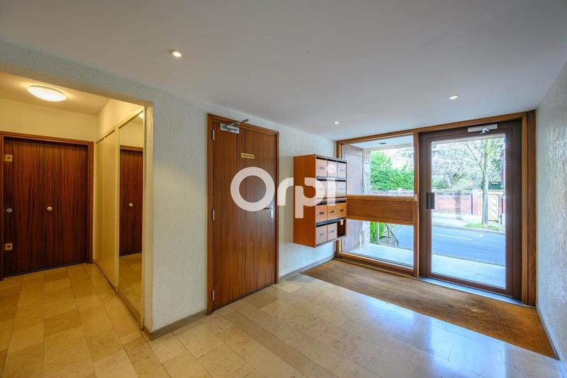 Studio - 46 m² - 1 pièce