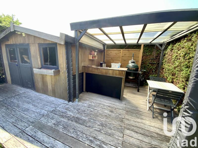 Maison - 221 m² - 9 pièces