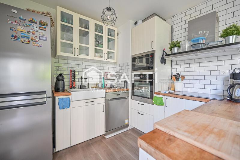 Appartement - 79 m² - 4 pièces