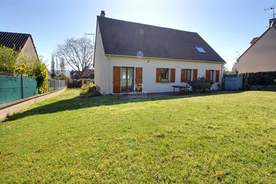 Maison - 158 m² - 7 pièces