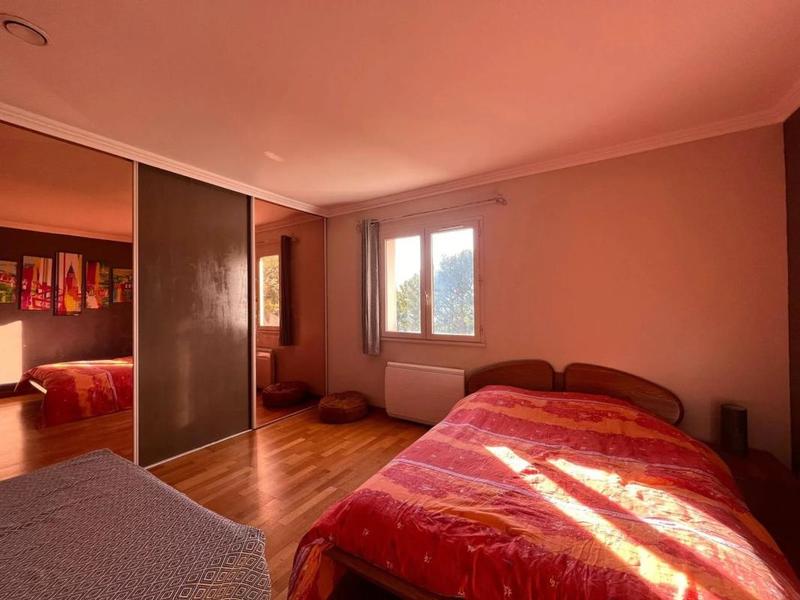 Villa - 241 m² - 7 pièces