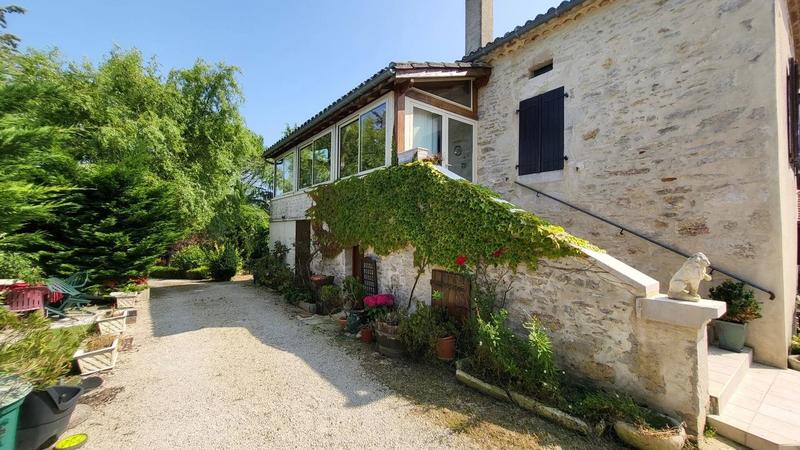 Corps de ferme - 105 m² - 4 pièces