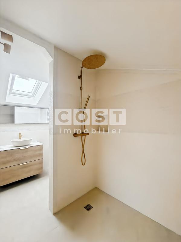 Appartement - 101 m² - 4 pièces