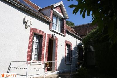 Maison - 96 m² - 5 pièces